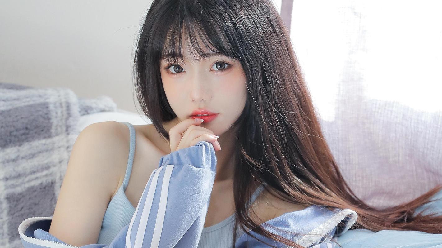 小孩暴躁少女csgo视频